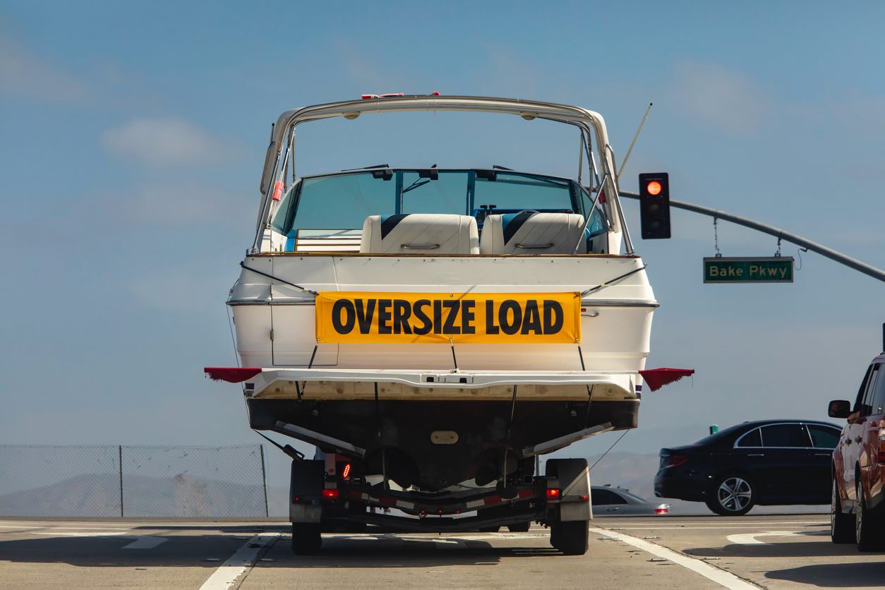 What to Consider When Shipping Wide and Oversize Loads