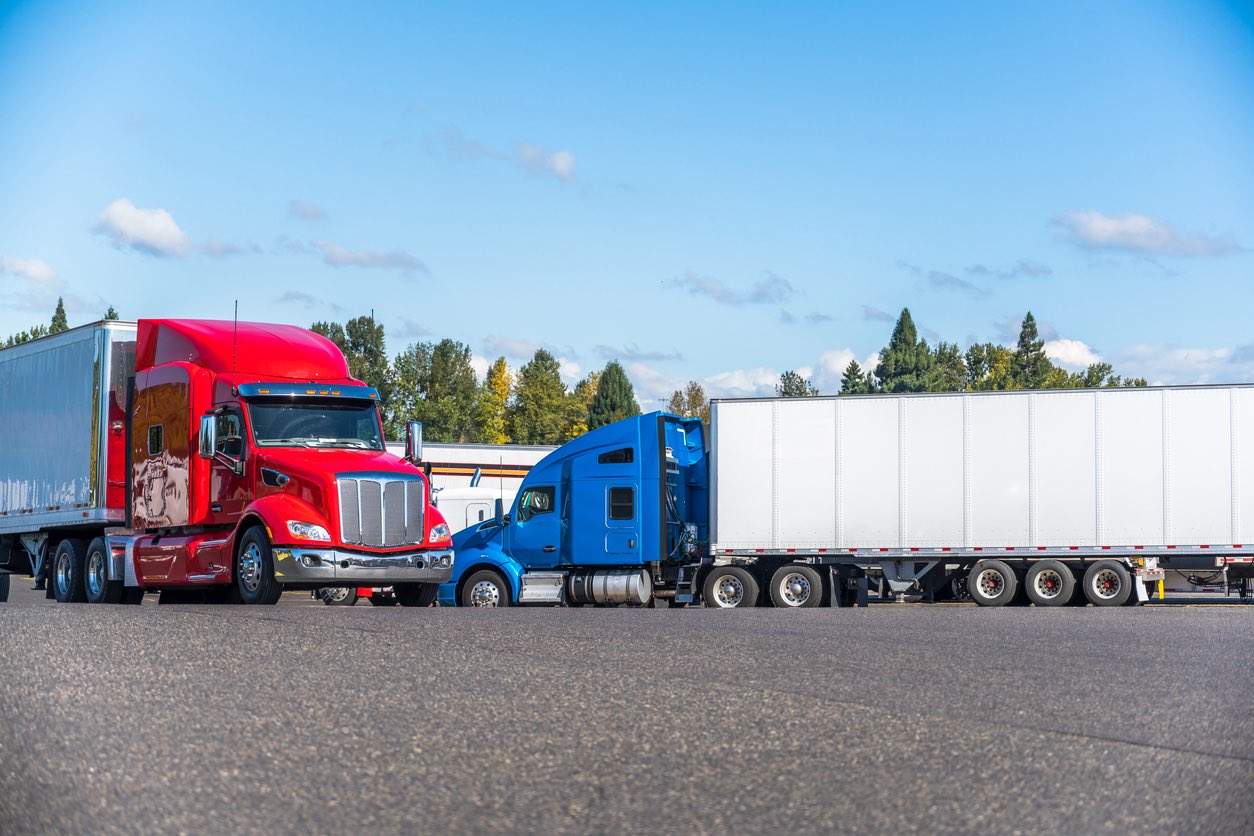 Why Choose Auto Transport for a Seasonal Move?